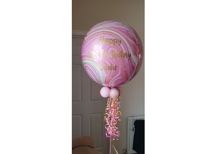Customer image of Pink Glamour Marble Orb Balloon