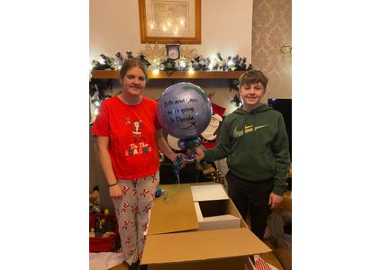 Customer image of Holiday Reveal World Bubble Balloon