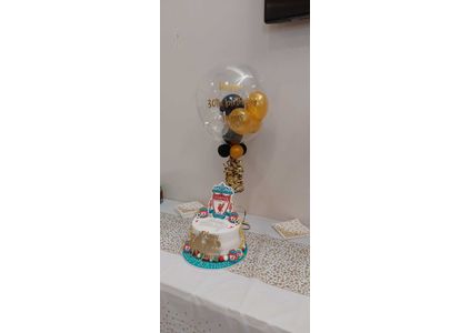 Customer image of Personalised Hollywood Glam Balloon-Filled Bubble Balloon