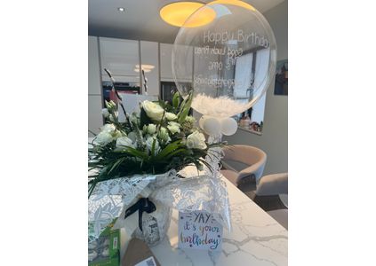 Customer image of Personalised White Feathers Bubble Balloon