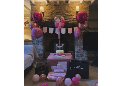 Customer image of Pink Glamour Balloon Package