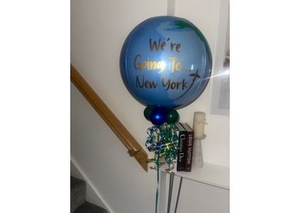 Customer image of Holiday Reveal World Bubble Balloon