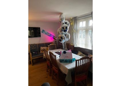 Customer image of Set of 6 Ghost Face Foil Balloons