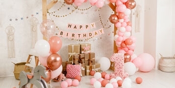 Birthday,Decorations,-,Gifts,,Toys,,Balloons,,Garland,And,Figure,For