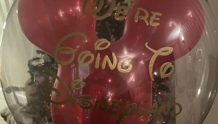 Customer image of 'We're Going To Disneyland' Mickey Latex Fill Balloon