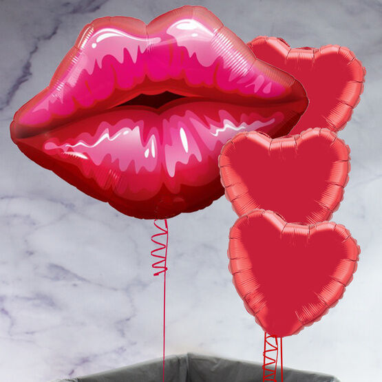 'Big Red Kissy Lips' & Foil Hearts Balloon Package